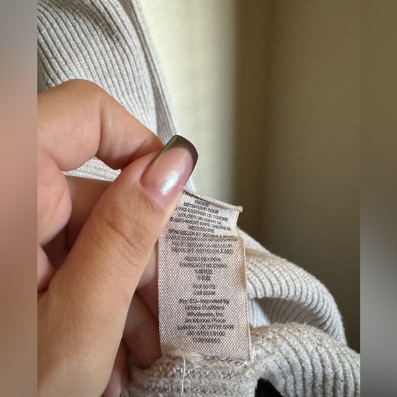 Free People softly structured sweater size medium in tan beige oat - Picture 6 of 8